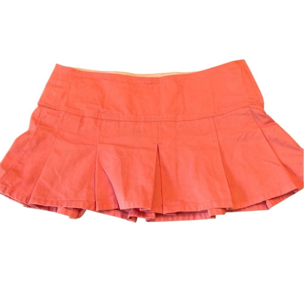 Steve & Barry’s Pink Pleated Skirt